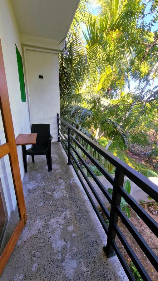 Mothership Tangalle Exterior photo