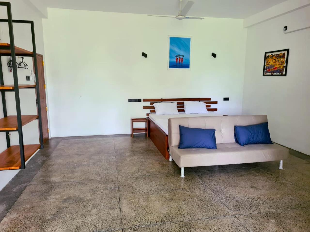 Mothership Tangalle Exterior photo